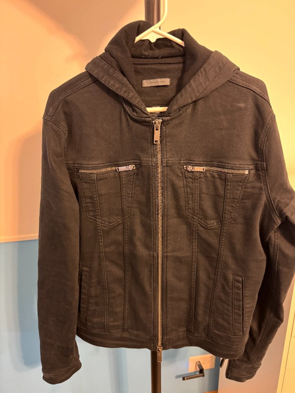 John Varvatos Star Jacket. Hooded with zipper. Men's Medium Black.